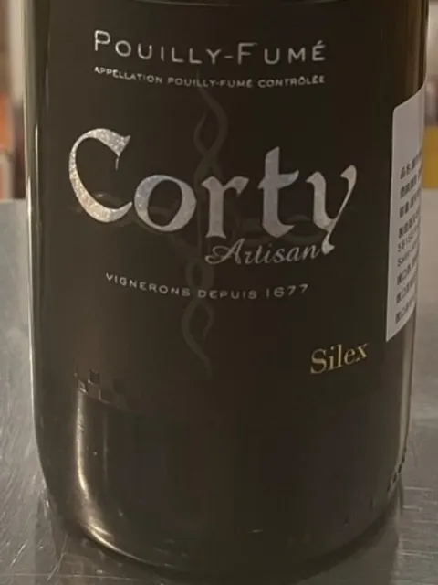 正面酒標